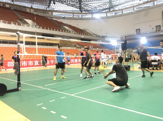 市直单位干部职工全民健身联赛气排球比赛小组赛结束（附小组赛名次表和决赛对阵表）